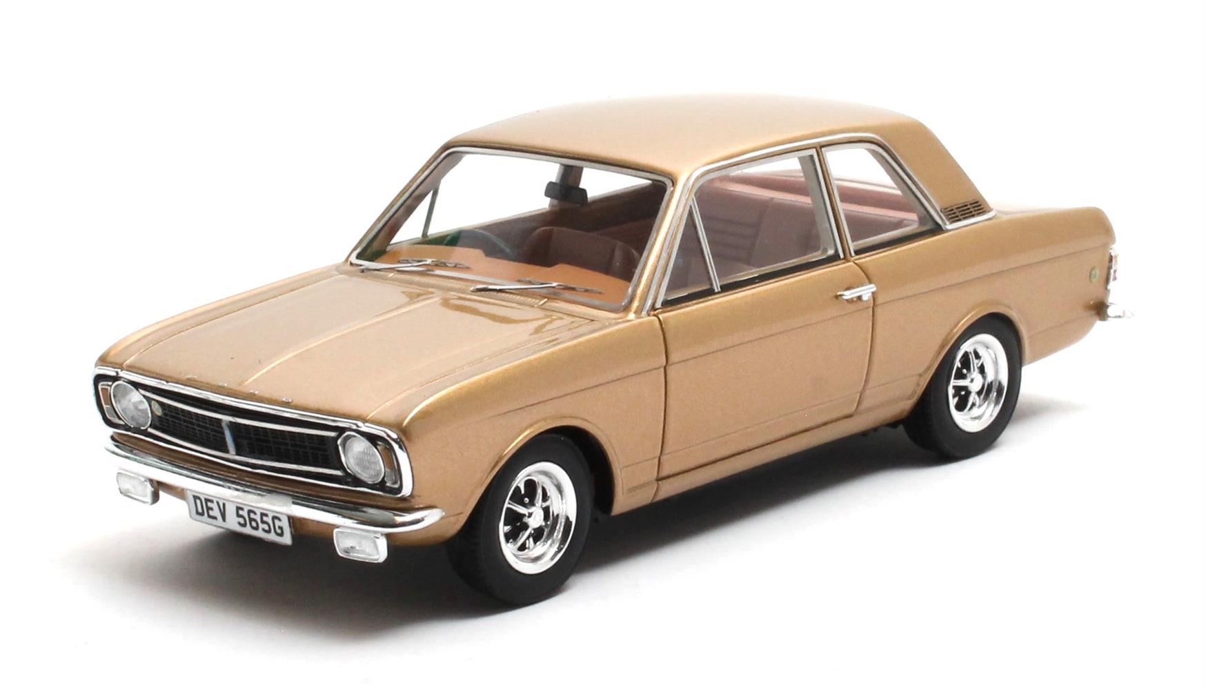 Ford Cortina Lotus Mk.II 1966-1970 Gold - 1:43